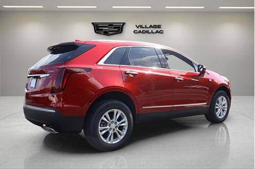 2025 Cadillac XT5 Luxury