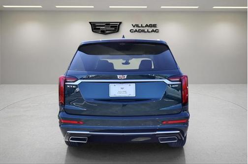 2025 Cadillac XT6 Premium Luxury FWD