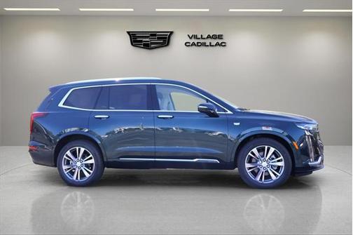 2025 Cadillac XT6 Premium Luxury FWD