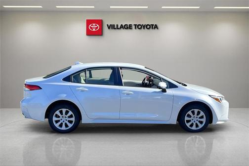 2026 Toyota Corolla Hybrid LE