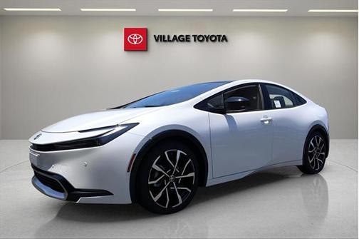 2025 Toyota Prius L