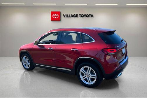 2021 Mercedes-Benz GLA 250 Base 4MATIC