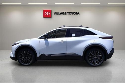 Pearl 2026 Toyota C-HR XSE