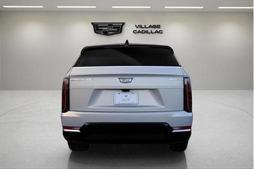 2025 Cadillac Escalade Luxury