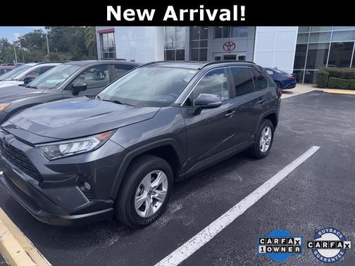 2021 Toyota RAV4 XLE