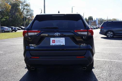 2025 Toyota RAV4 Hybrid XLE Premium