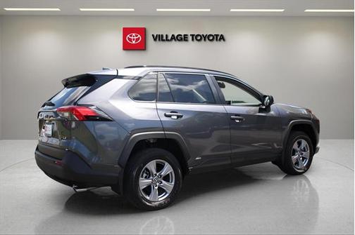 2025 Toyota RAV4 Hybrid SE