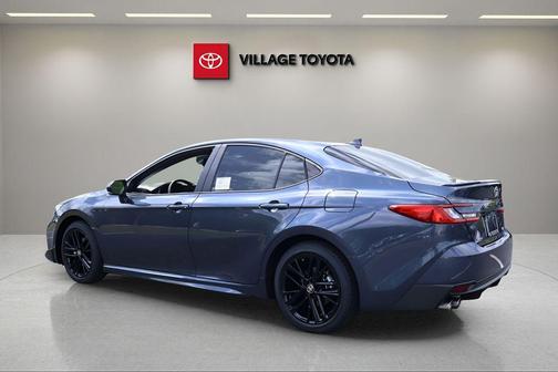 Dark Cosmos 2026 Toyota Camry SE