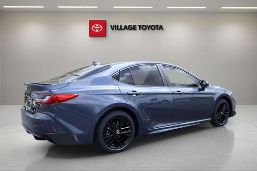 Dark Cosmos 2026 Toyota Camry SE