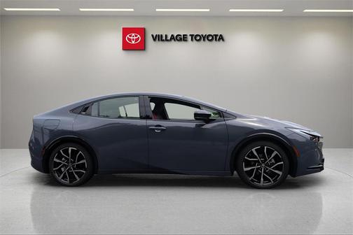 2025 Toyota Prius Plug-In Hybrid XSE