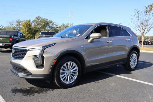 2024 Cadillac XT4 Luxury