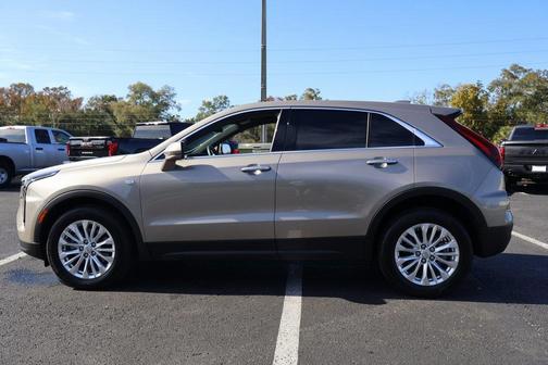 2024 Cadillac XT4 Luxury