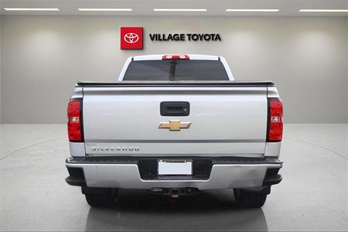 2018 Chevrolet Silverado 1500 Custom