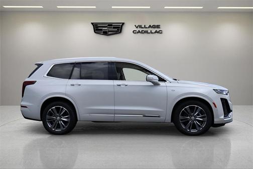 2025 Cadillac XT6 Premium Luxury FWD