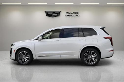 2025 Cadillac XT6 Premium Luxury FWD
