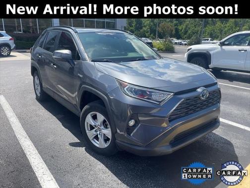 2019 Toyota RAV4 Hybrid XLE