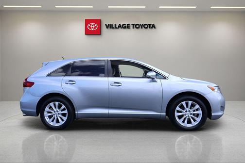 Celestial Silver Metallic 2015 Toyota Venza LE