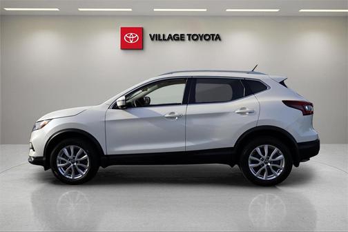 2020 Nissan Rogue Sport SV