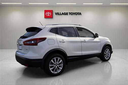 2020 Nissan Rogue Sport SV