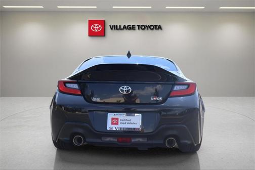 2024 Toyota GR86 Premium