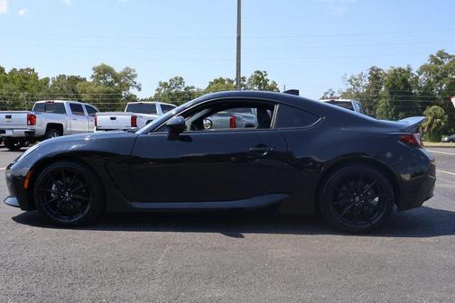 2024 Toyota GR86 Premium