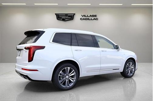 2025 Cadillac XT6 Premium Luxury FWD