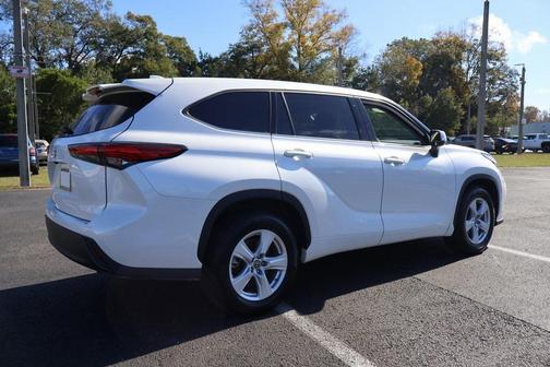 2021 Toyota Highlander L