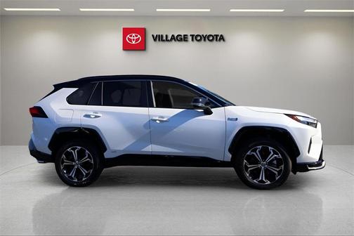 2024 Toyota RAV4 Prime XSE