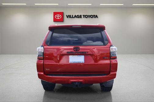 Barcelona Red Metallic 2022 Toyota 4Runner SR5