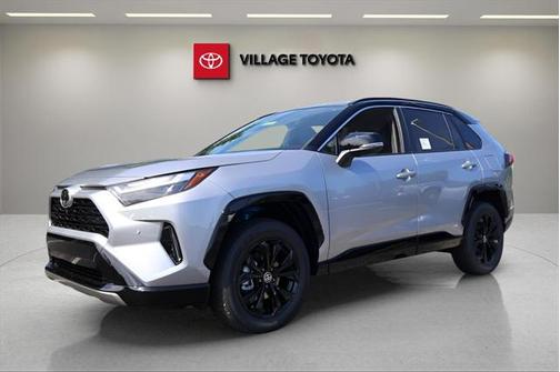 2025 Toyota RAV4 Hybrid SE