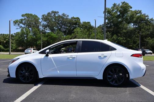 2025 Toyota Corolla SE