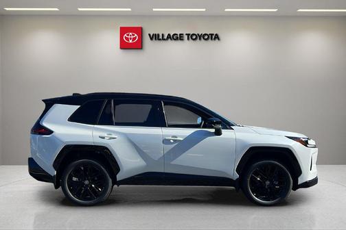 Wind Chill Pearl w/Black Roof 2026 Toyota RAV4 SE