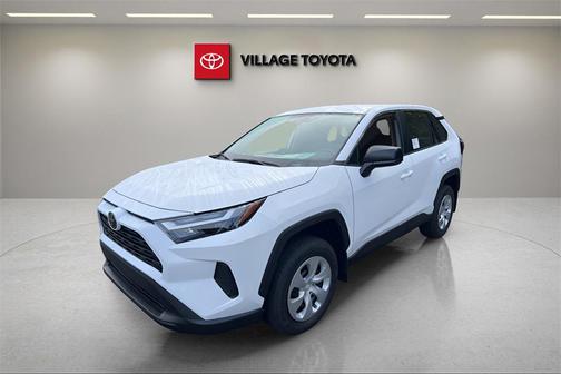 2025 Toyota RAV4 LE