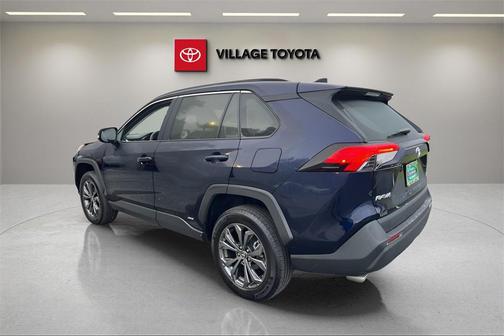 2023 Toyota RAV4 Hybrid XLE Premium