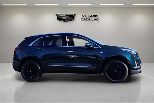 2026 Cadillac XT5 Luxury