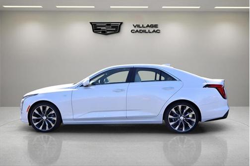 2025 Cadillac CT4 Premium Luxury