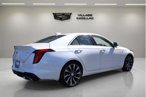 2025 Cadillac CT4 Premium Luxury