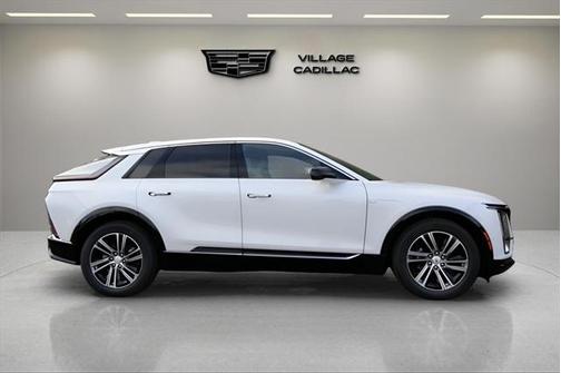 2025 Cadillac LYRIQ Luxury w/1SC