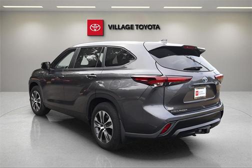 2024 Toyota Highlander Hybrid XLE
