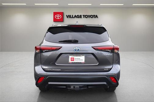 2024 Toyota Highlander Hybrid XLE
