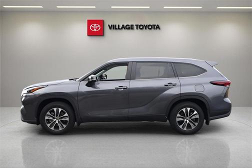 2024 Toyota Highlander Hybrid XLE
