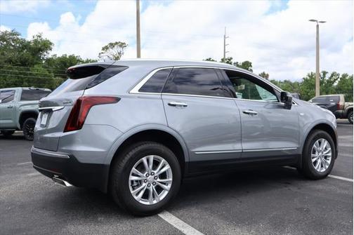 2025 Cadillac XT5 Luxury