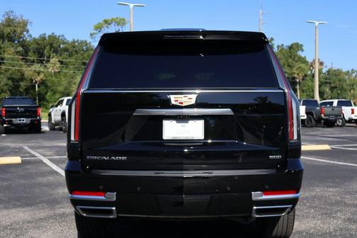 2025 Cadillac Escalade Premium Luxury