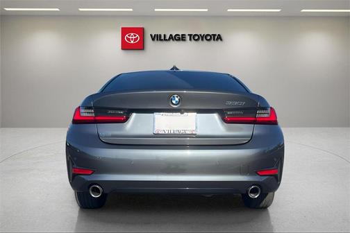 2020 BMW 330 330i