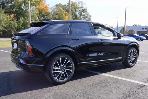 2026 Cadillac OPTIQ Premium Sport