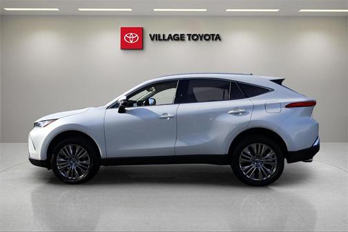 2024 Toyota Venza XLE