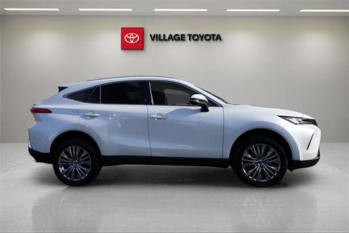 2024 Toyota Venza XLE