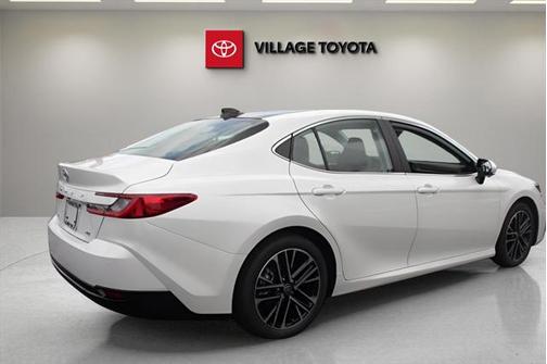 2025 Toyota Camry XLE