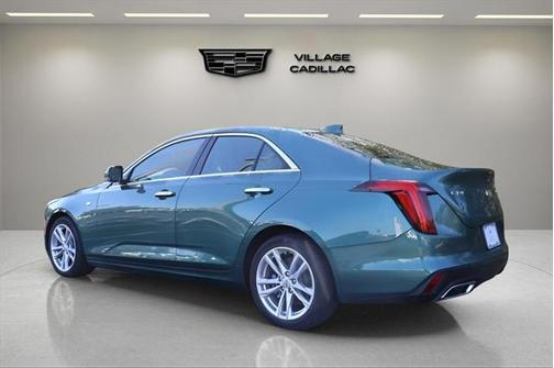 2025 Cadillac CT4 Luxury