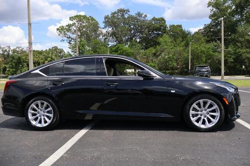 2024 Cadillac CT5 Luxury